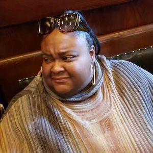 Meet your Posher, Tonia